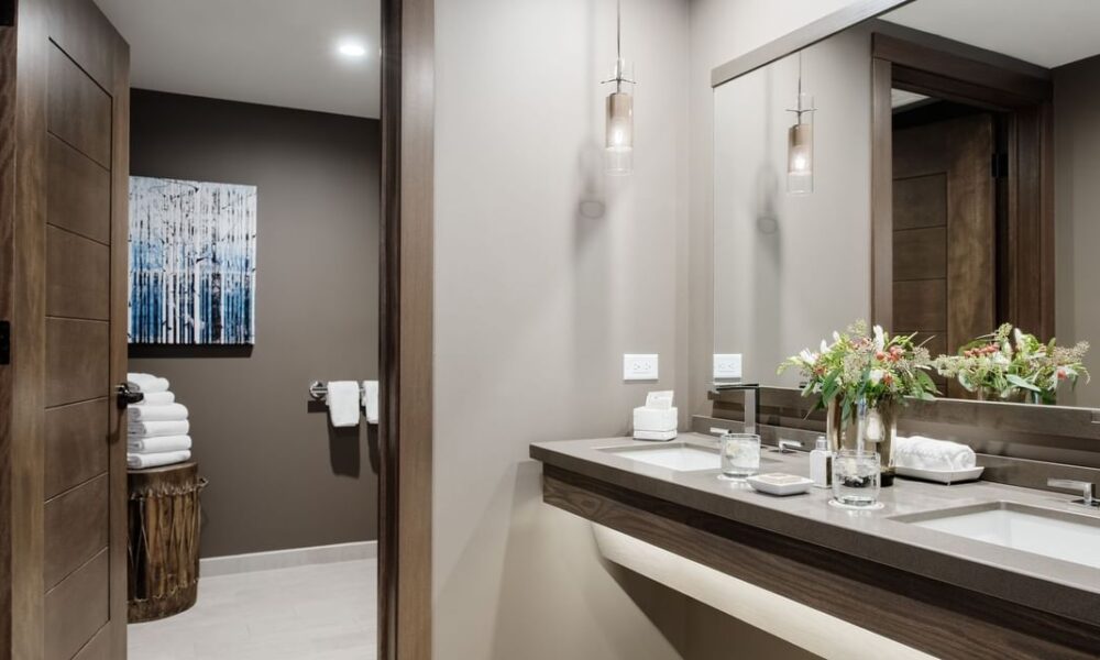 bridger-suite-double-vanity-result_wide