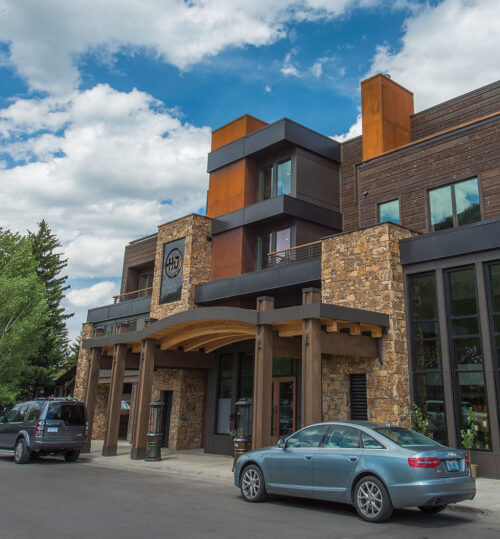 Luxury Hotel Stay in Jackson Hole